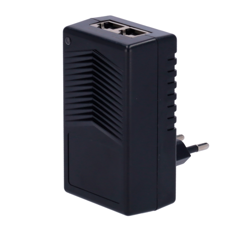 PoE injector klein model direct voor stopcontact handig in gebruik