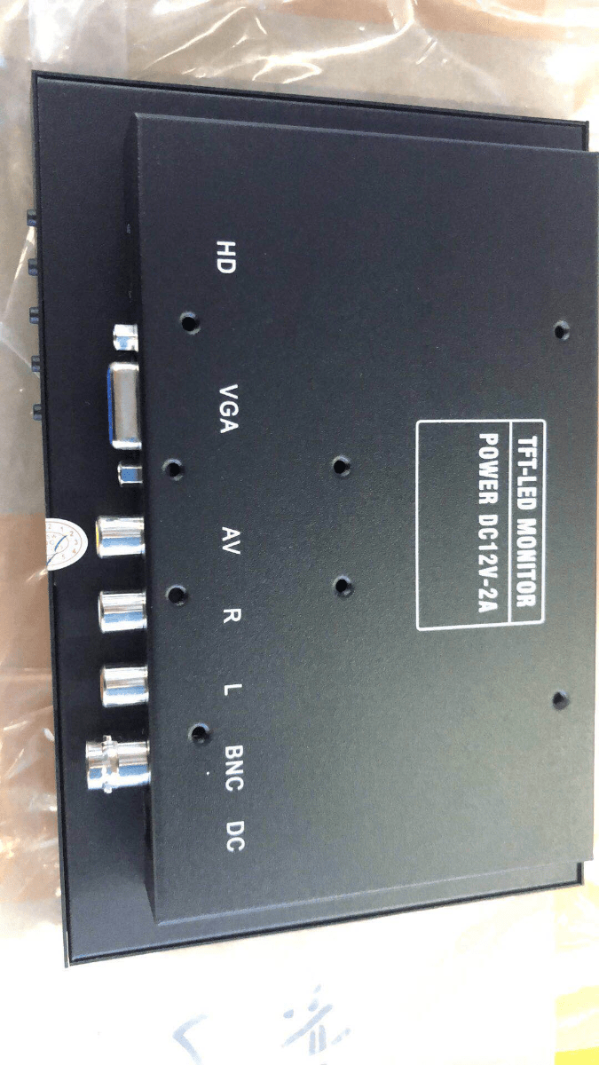 KLEINE 7 CCTV MONITOR MET BNC, VGA, AV EN HDMI AANSLUITING (1)